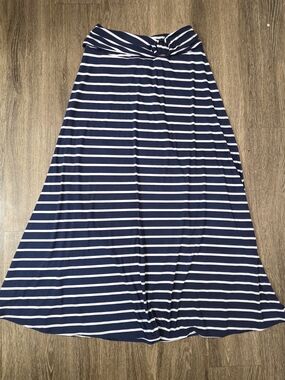 Robert Louis Maxi Skirt - Gem Size M